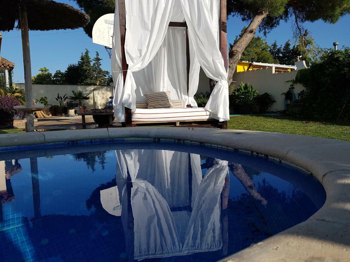 צ'יקלנה דה לה פרונטרה El Chalet Del Mar מראה חיצוני תמונה